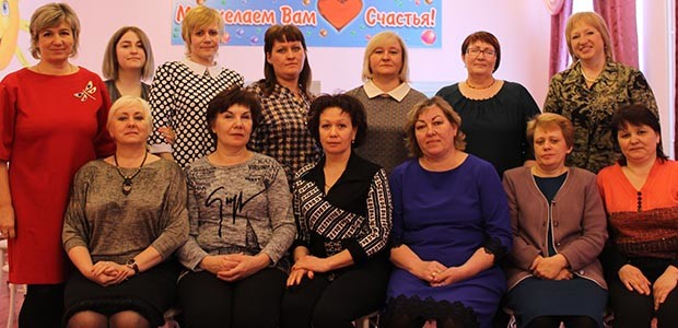 Плечом к плечу Плечом к плечу