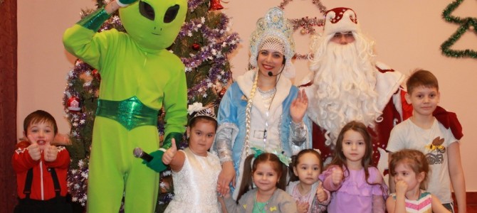 Новогодняя программа «Время чудес или волшебный сундук деда Мороза»